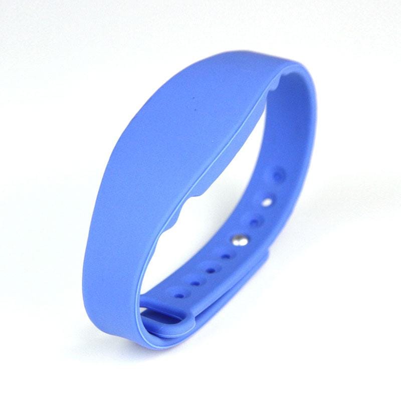 RFID wristband supplier-CardMatrix Solutions